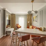 Mamaison Izabella Hotel Budapest