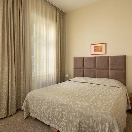 Mamaison Izabella Hotel