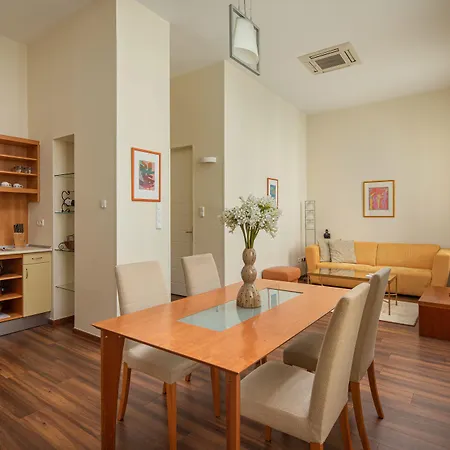 Hotel Mamaison Izabella Budapest
