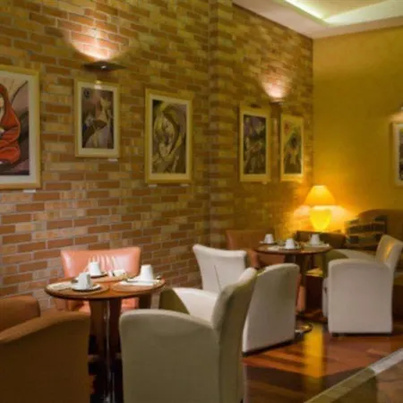 Mamaison Izabella 4* Budapest