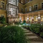 Hotel Mamaison Izabella