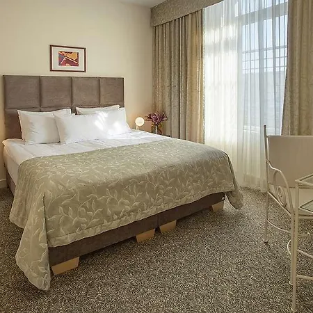 Mamaison Izabella Budapest