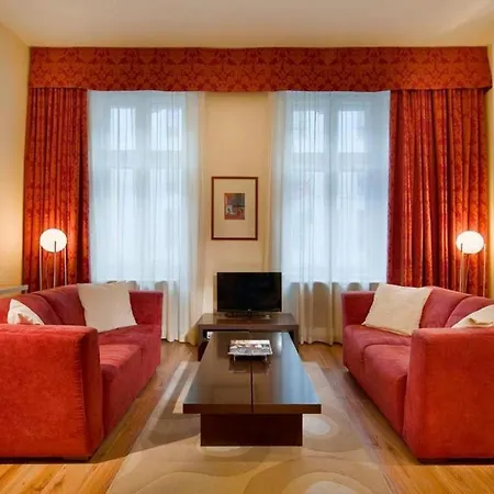 Mamaison Izabella Budapest