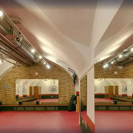 Hotel Mamaison Izabella 4*