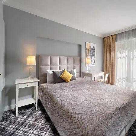 Mamaison Izabella 4* Budapešť