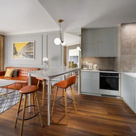 Hotel Mamaison Izabella 4*