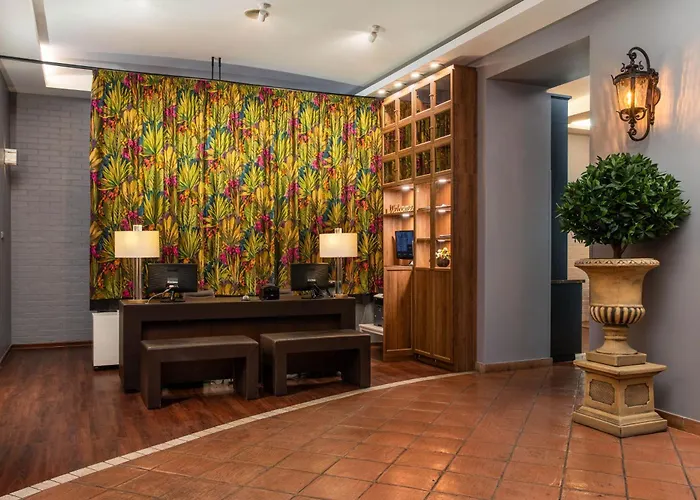 Hotell Mamaison Izabella 4*