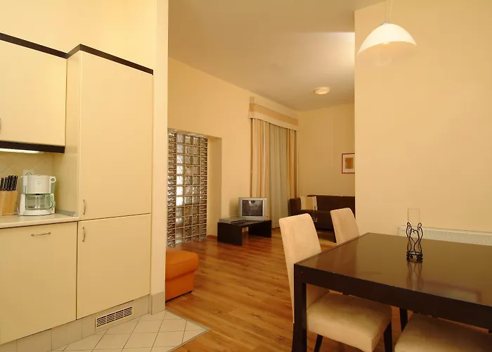 Mamaison Izabella Budapest