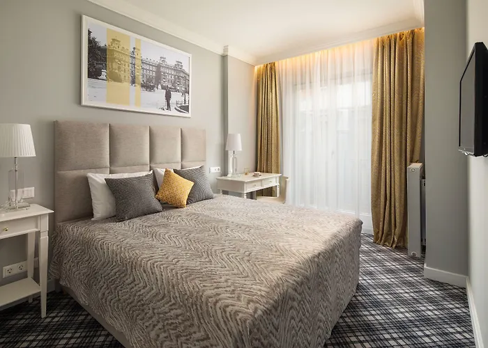 Hotell Mamaison Izabella 4*