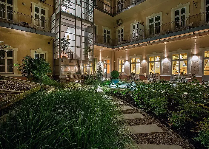 Hotel Mamaison Izabella